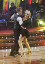 Танцы со звездами: 445x640 / 53 Кб