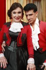 Танцы со звездами: 427x640 / 58 Кб