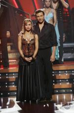 Танцы со звездами: 420x640 / 50 Кб