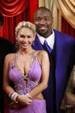 Танцы со звездами: 427x640 / 53 Кб