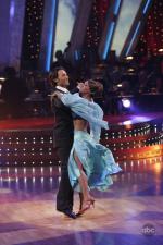 Танцы со звездами: 427x640 / 53 Кб