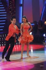 Танцы со звездами: 427x640 / 48 Кб