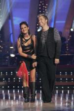 Танцы со звездами: 267x400 / 23 Кб