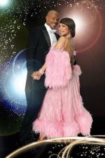 Танцы со звездами: 427x640 / 60 Кб