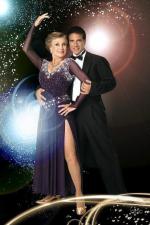 Танцы со звездами: 427x640 / 58 Кб