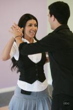 Танцы со звездами: 427x640 / 32 Кб