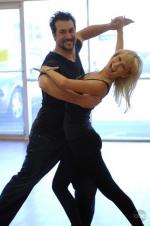 Танцы со звездами: 425x640 / 36 Кб