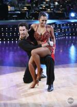 Танцы со звездами: 461x640 / 58 Кб