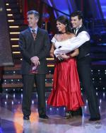 Танцы со звездами: 512x640 / 62 Кб