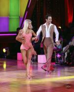 Танцы со звездами: 512x640 / 58 Кб