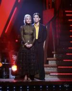 Танцы со звездами: 450x563 / 39 Кб