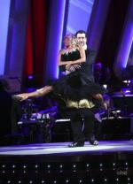 Танцы со звездами: 450x623 / 40 Кб