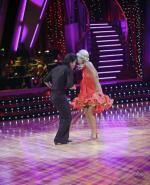 Танцы со звездами: 450x554 / 57 Кб