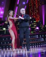 Танцы со звездами: 450x560 / 48 Кб