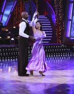 Танцы со звездами: 450x575 / 56 Кб