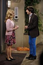 Теория большого взрыва: 334x500 / 42 Кб