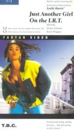 Просто ещё одна девушка, принимающая противозачаточные таблетки: 271x475 / 28 Кб