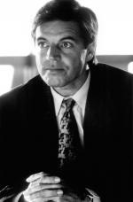 Хороший человек в Африке: 1350x2048 / 249 Кб