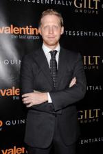 Валентино: Последний император: 267x400 / 22 Кб