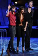 Американский идол: Поиск суперзвезды: 445x653 / 55 Кб