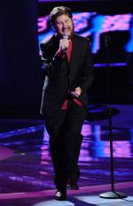 Американский идол: Поиск суперзвезды: 422x653 / 42 Кб