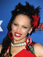 Американский идол: Поиск суперзвезды: 1529x2048 / 505 Кб