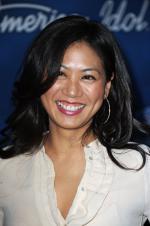 Американский идол: Поиск суперзвезды: 1363x2048 / 505 Кб