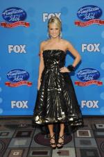 Американский идол: Поиск суперзвезды: 435x653 / 71 Кб