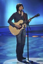 Американский идол: Поиск суперзвезды: 435x653 / 45 Кб