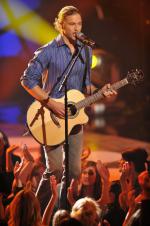 Американский идол: Поиск суперзвезды: 434x653 / 61 Кб