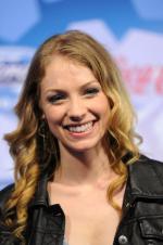 Американский идол: Поиск суперзвезды: 435x653 / 56 Кб