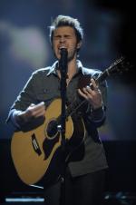 Американский идол: Поиск суперзвезды: 435x653 / 35 Кб