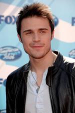 Американский идол: Поиск суперзвезды: 266x400 / 21 Кб