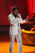 Американский идол: Поиск суперзвезды: 435x653 / 42 Кб