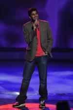 Американский идол: Поиск суперзвезды: 435x653 / 36 Кб