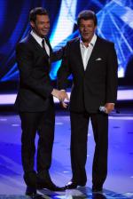 Американский идол: Поиск суперзвезды: 438x653 / 47 Кб