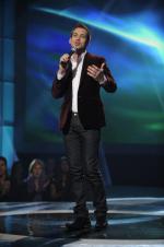 Американский идол: Поиск суперзвезды: 435x653 / 36 Кб