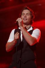 Американский идол: Поиск суперзвезды: 435x653 / 31 Кб