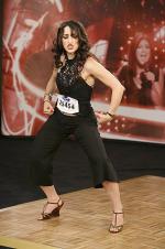 Американский идол: Поиск суперзвезды: 435x653 / 60 Кб