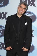 Американский идол: Поиск суперзвезды: 269x400 / 21 Кб