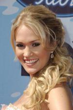 Американский идол: Поиск суперзвезды: 266x400 / 26 Кб