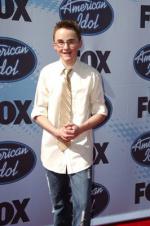 Американский идол: Поиск суперзвезды: 266x400 / 28 Кб