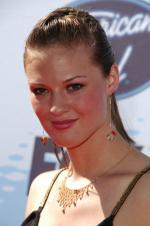 Американский идол: Поиск суперзвезды: 266x400 / 22 Кб