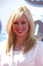 Американский идол: Поиск суперзвезды: 266x400 / 21 Кб