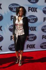 Американский идол: Поиск суперзвезды: 266x400 / 29 Кб