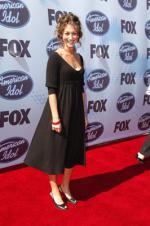 Американский идол: Поиск суперзвезды: 266x400 / 29 Кб