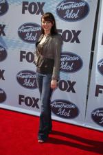 Американский идол: Поиск суперзвезды: 266x400 / 29 Кб