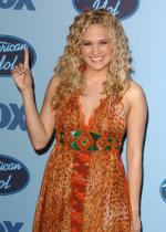 Американский идол: Поиск суперзвезды: 286x400 / 33 Кб