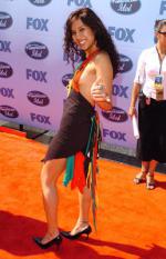 Американский идол: Поиск суперзвезды: 258x400 / 30 Кб