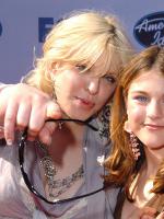 Американский идол: Поиск суперзвезды: 300x400 / 33 Кб